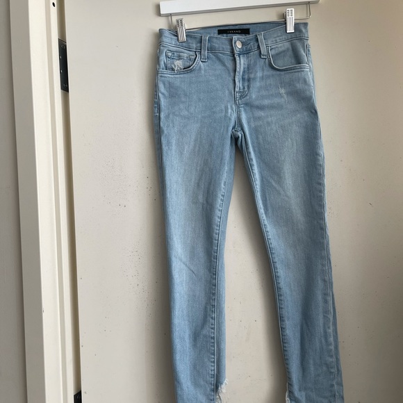 J Brand Cropped Jeans in Light Denim - Picture 7 of 12